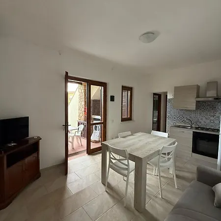 Lägenhet Brezza Marina Apartment- Garden *