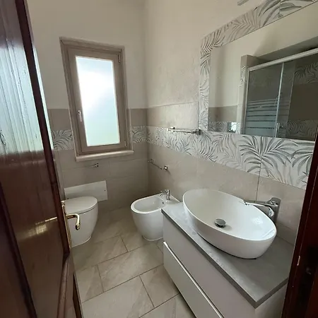 Lägenhet Brezza Marina Apartment- Garden