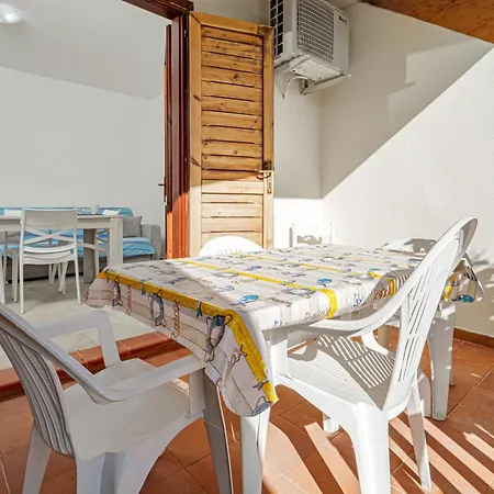 Brezza Marina Apartment- Garden *