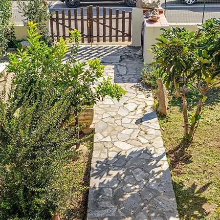 Lejlighed Brezza Marina Apartment- Garden *