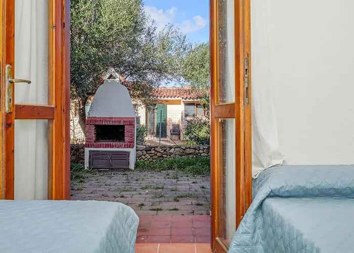 شقة Brezza Marina Apartment- Garden سان تيودورو